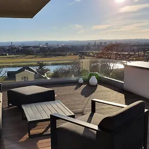 Apartment Mit Weitblick